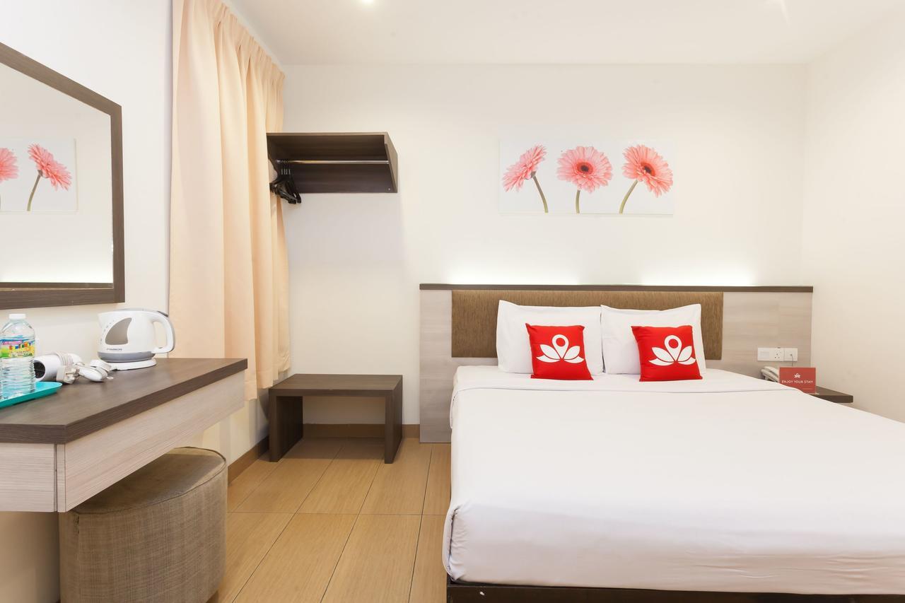 Zen Rooms Pertam Jaya Малакка Экстерьер фото