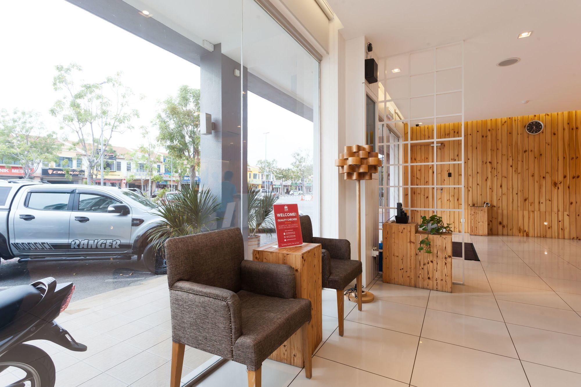 Zen Rooms Pertam Jaya Малакка Экстерьер фото