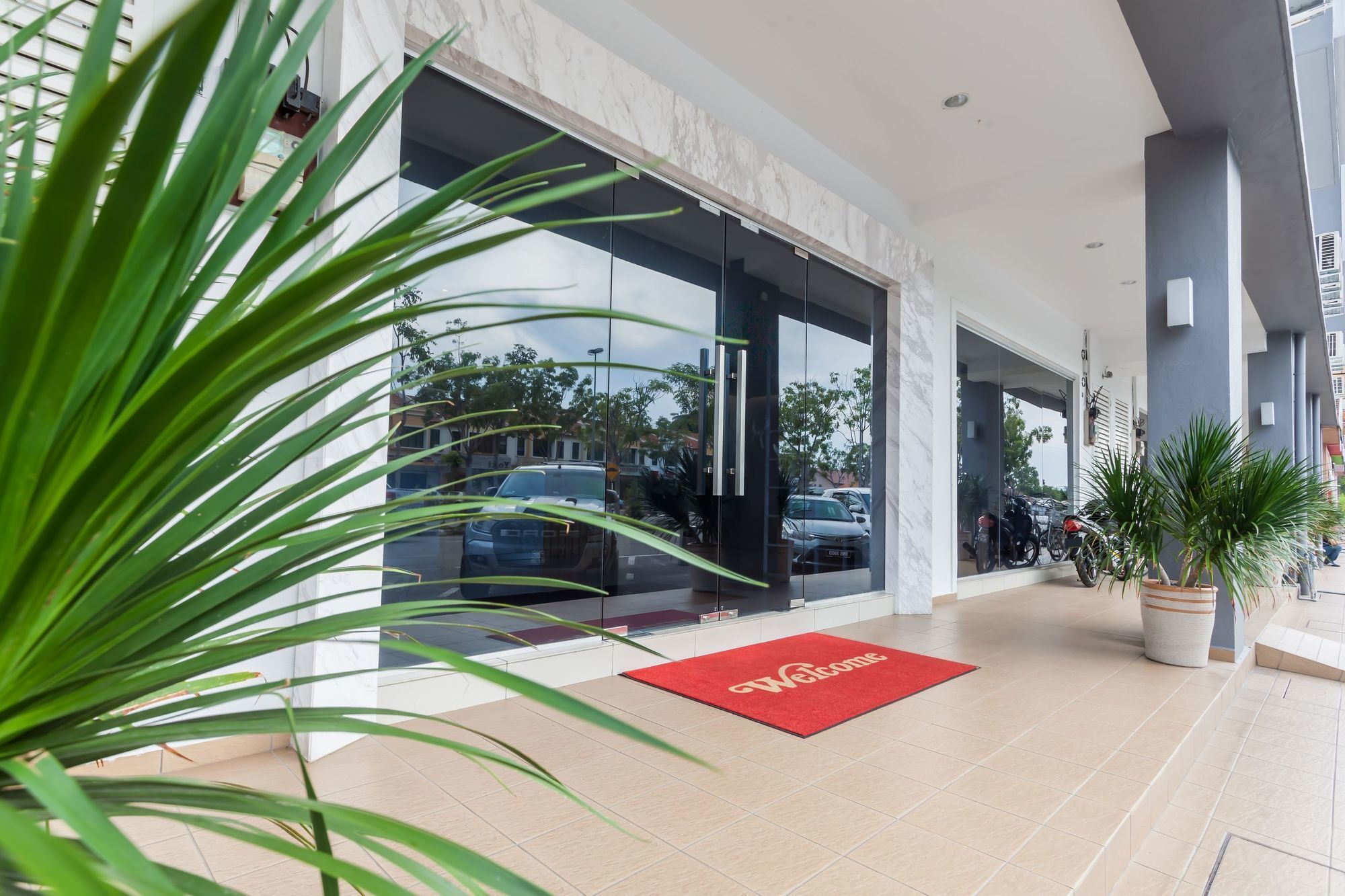 Zen Rooms Pertam Jaya Малакка Экстерьер фото